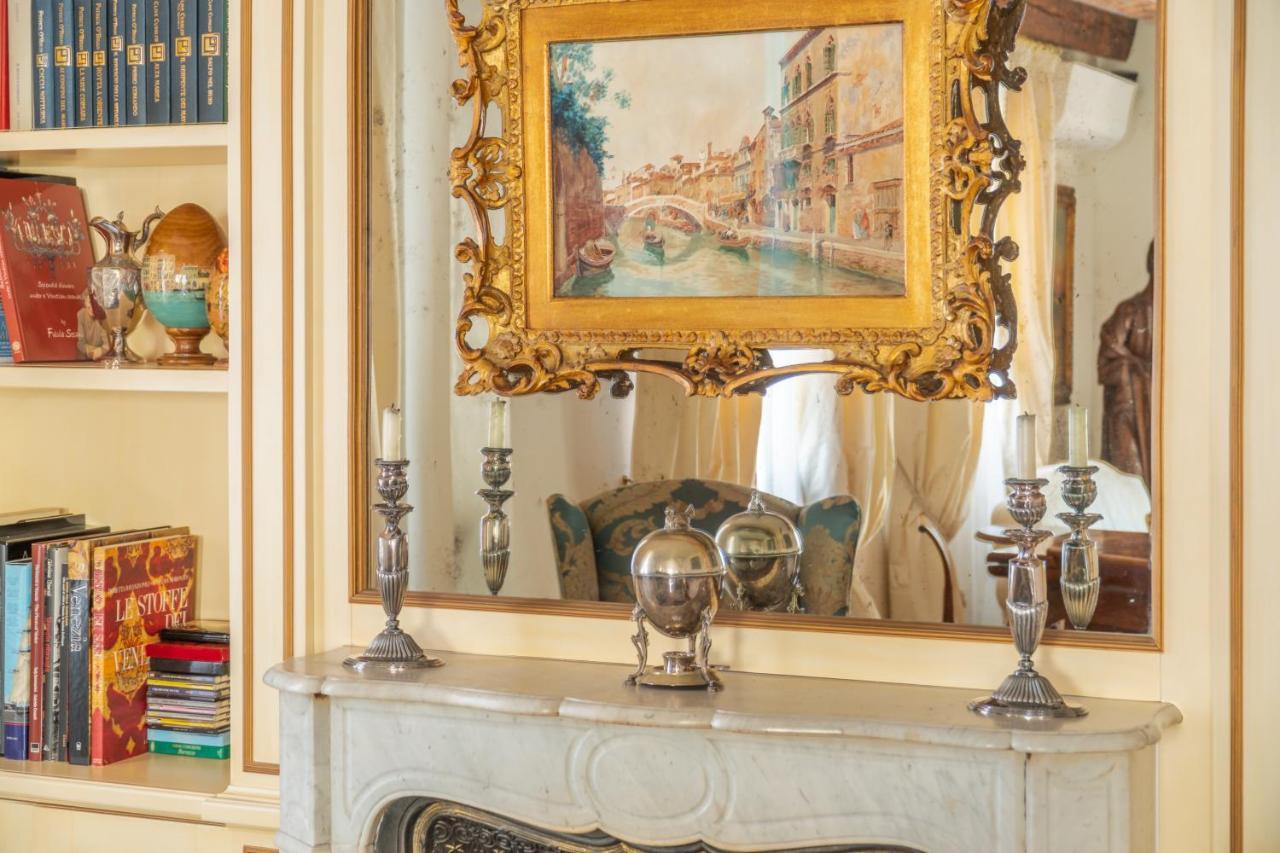 Garden Mansion With Private Mooring R&R Apartment Venesia Bagian luar foto